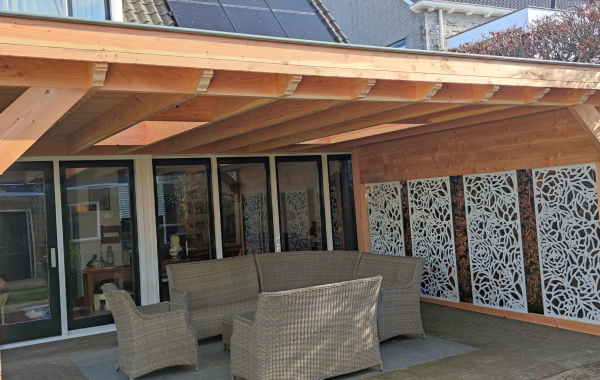 den bogert hout overkapping met lichtstraat